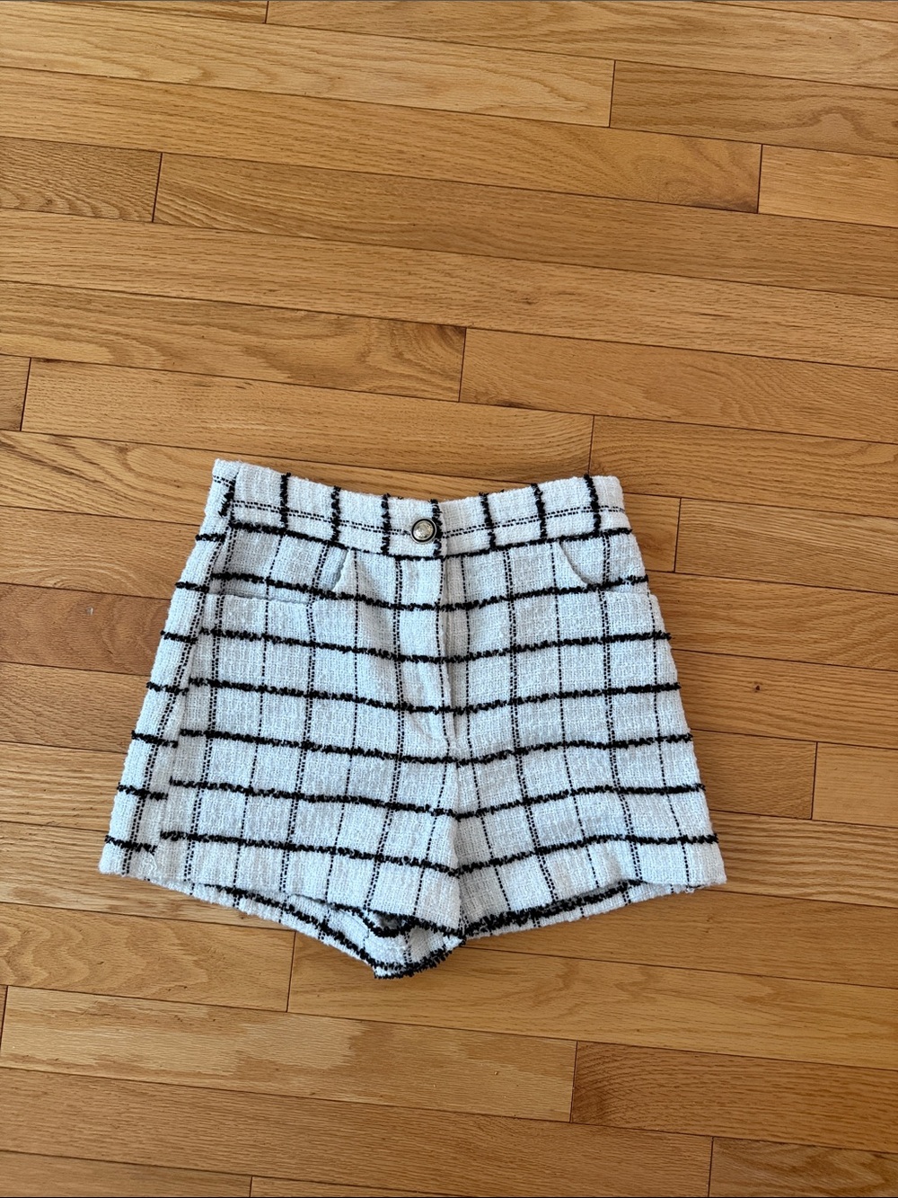 Zara White and Black Windowpane Tweed High-Waist Shorts